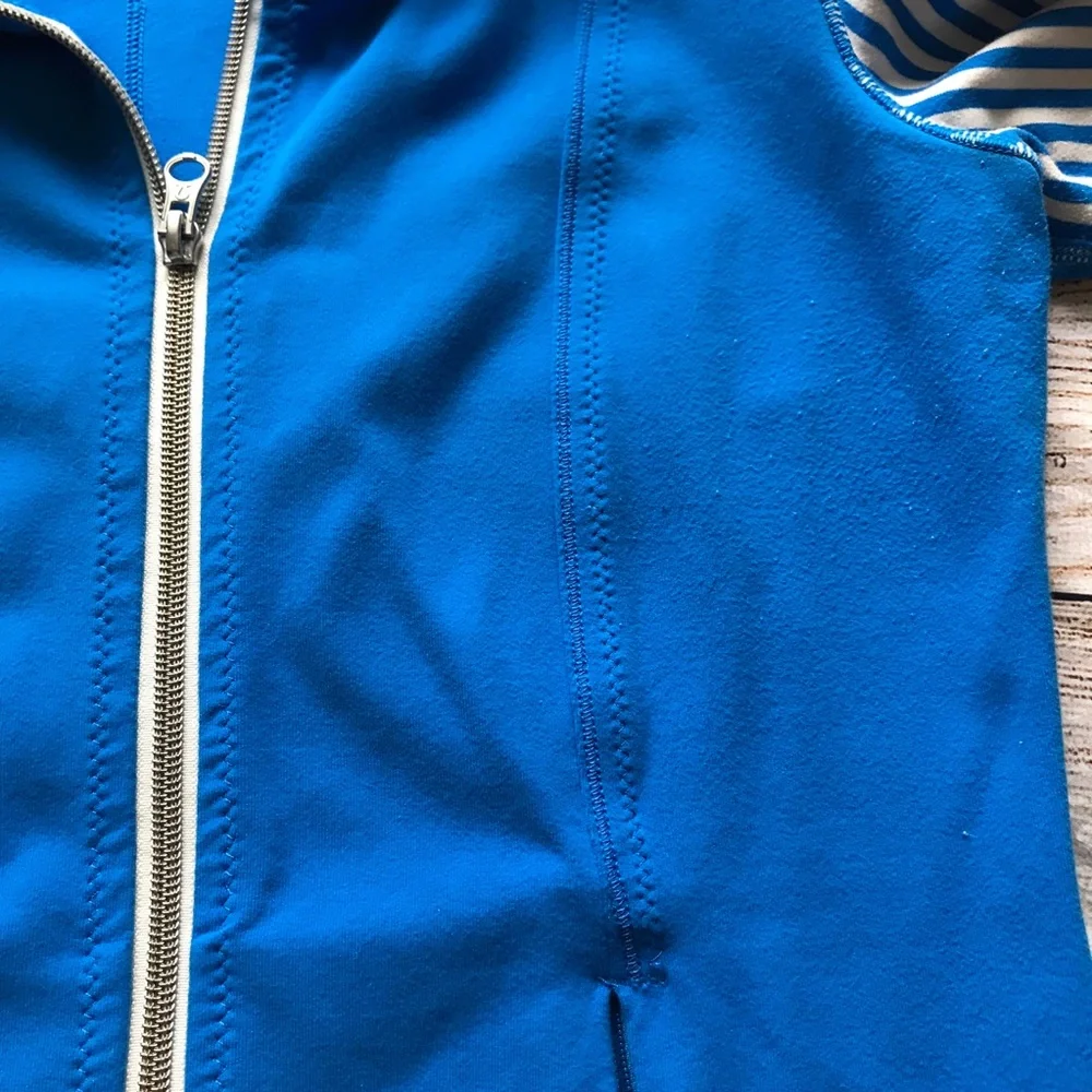 Lululemon blue stripped jacket - Picture 5 of 7